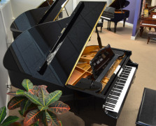Samick grand piano with PianoDisc player system